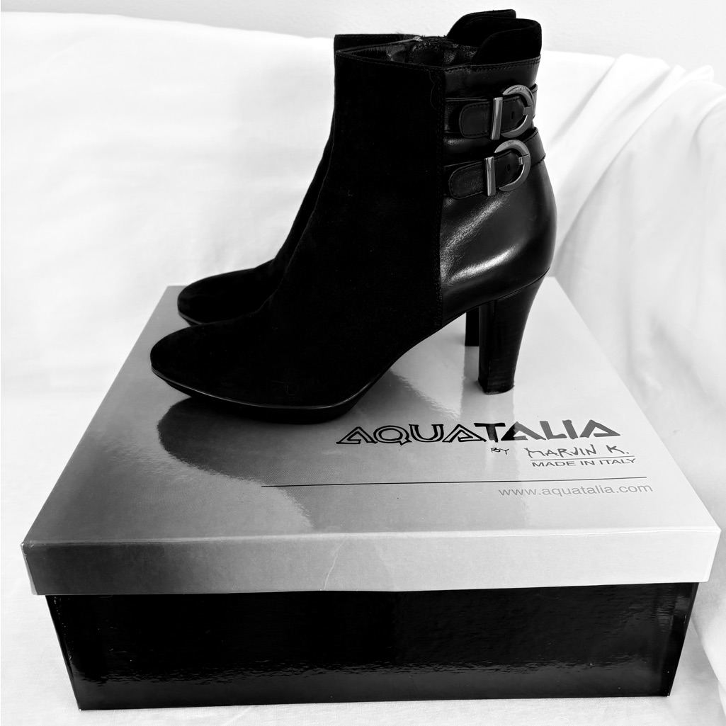 Aquatalia “Roma” Women's Elegant Black Heeled Boots